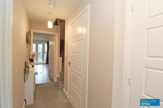 4 bed Terraced for sale Image 6