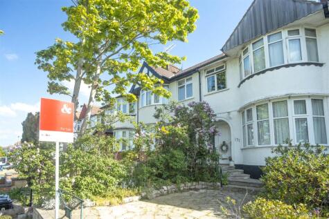 Hampden Way, London, N14