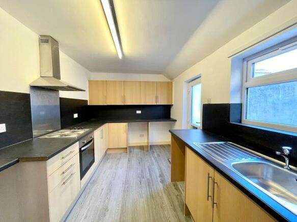 Kitchen Alt View 