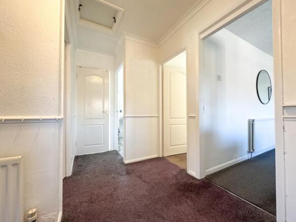 2 bed Apartment for sale Image 4