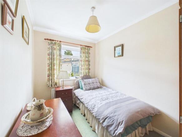 3 bed Bungalow for sale Image 7