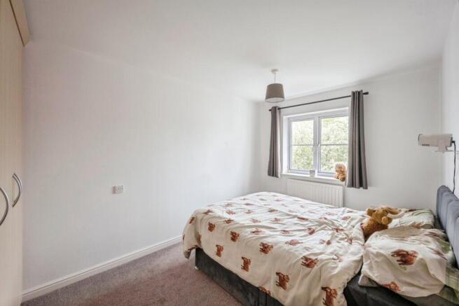 3 bed Town House for sale Image 11