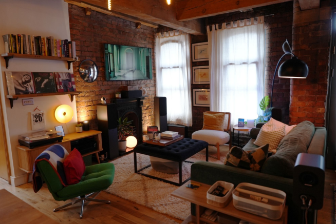 Living/Dining Area