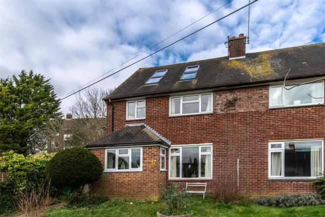 17 Hereward Way35.jpg