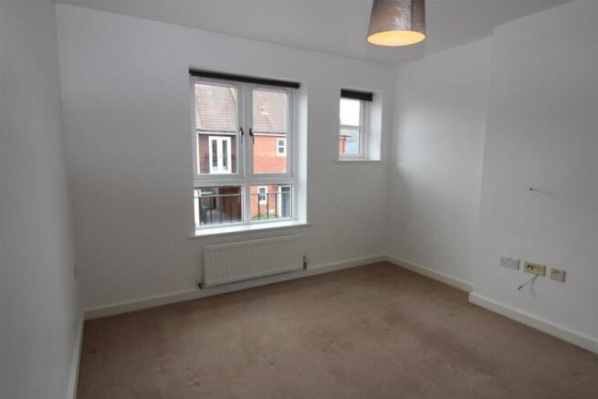 Bedroom 2.JPG
