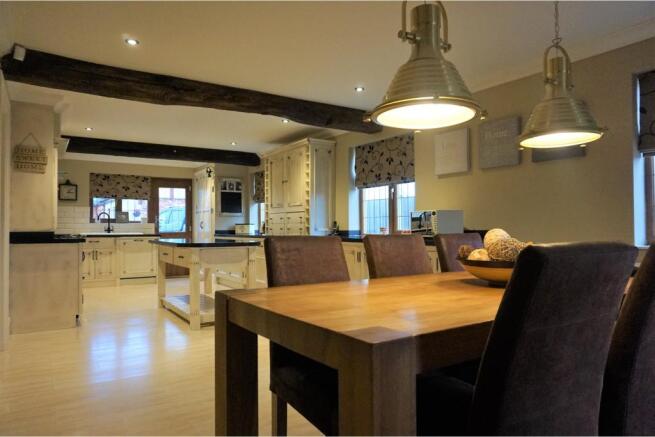 Kitchen / Diner