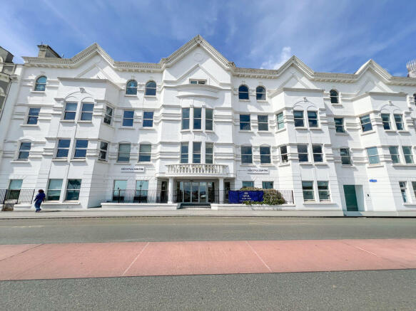 Opul Centre, Loch Promenade, Douglas
