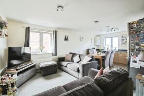 16, Crosier Close, Salisbury SP4 6GX