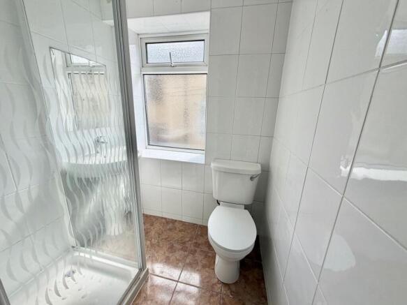 2 bed Terraced for sale Image 6