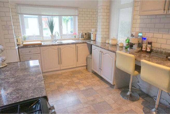Kitchen / Breakfast