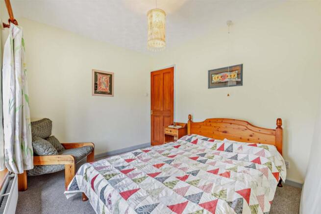 8606419-interior15-800.jpg
