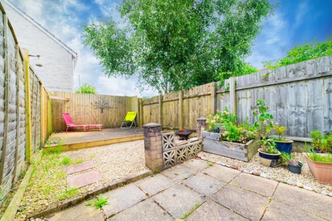 Call 02920 454555 to secure your viewing_10