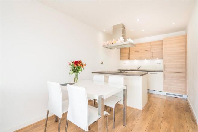 Kitchen/Dining Area