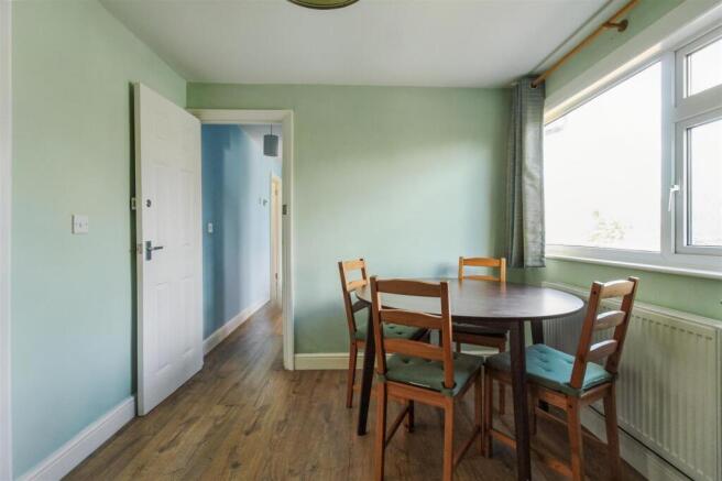 dining room 2.jpg