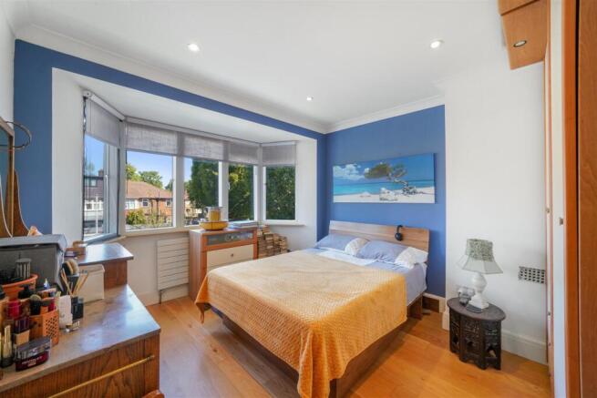 5 Oakwood Crescent - XnnTZN5iYlQlpMYanZxn.jpg