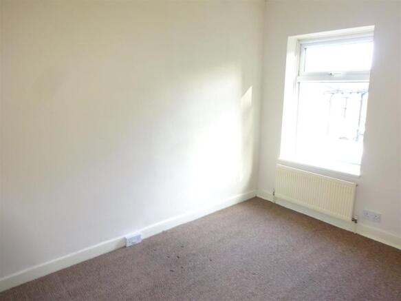 498 Wakefield road (18).JPG