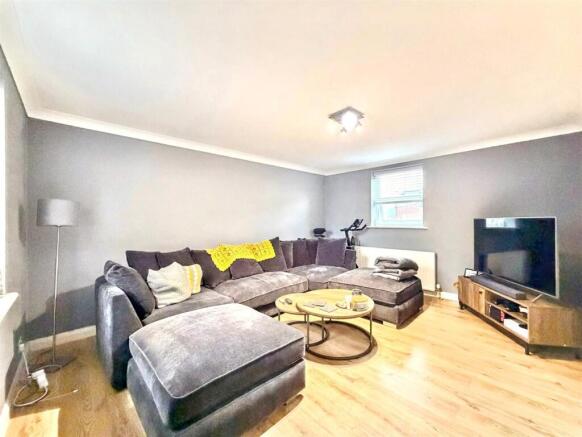 PHOTO-2025-11-14-10-41-34 (2).jpg