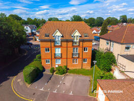 4, 2 4 Abraham Court, St Marys Lane, Upminster RM14 2QD