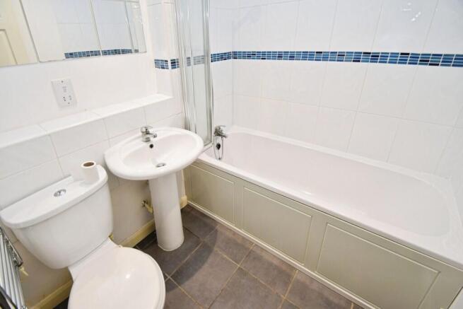 2 bed Apartment for sale Image 10