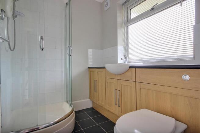 1 bed Apartment for sale Image 6