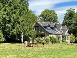 132 Redehall Lodge, Redehall Road, Horley RH6 9RH