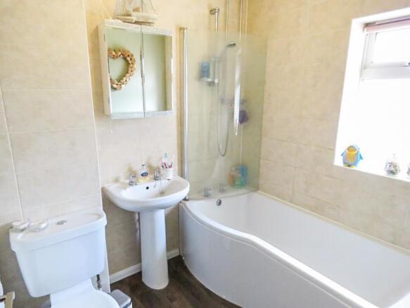 Bathroom.JPG