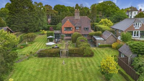 Pound Green, Buxted, Uckfield, East Sussex, TN22