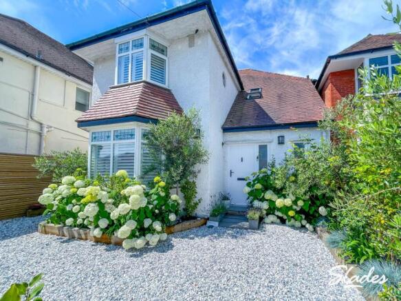 3 Stourcliffe front