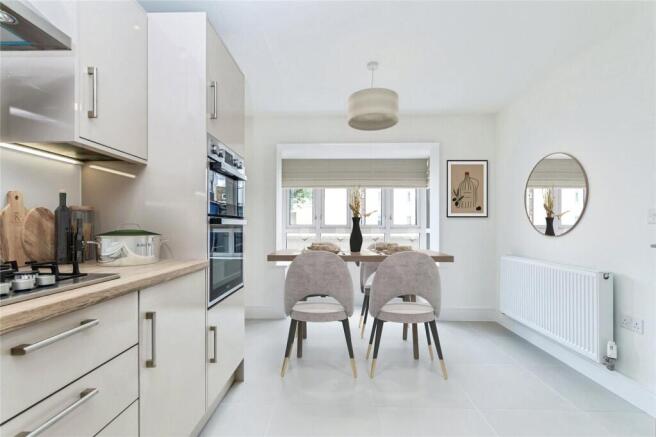 Kitchen/Dining*