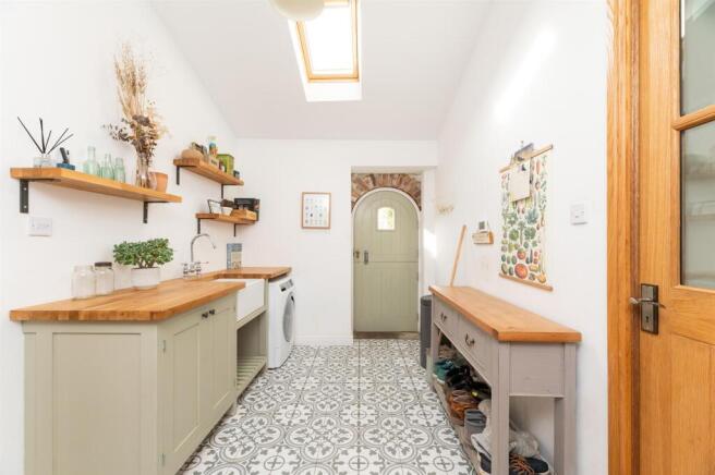 UTILITY ROOM