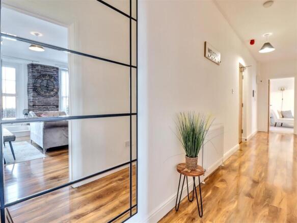 Hall Flat 5
