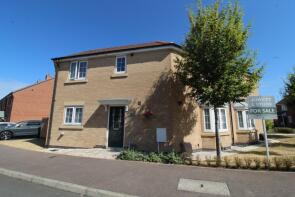 2, Tarry Close, Leicester LE8 4BT