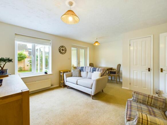 Sitting/Dining Room