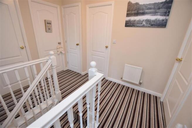 FIRST FLOOR LANDING