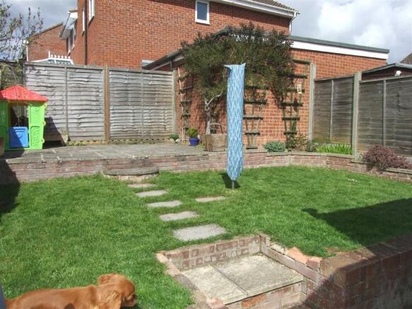 Photo 10