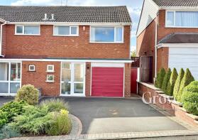 29, The Hawnelands, Halesowen B63 3RT