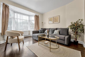 17, Eskdale Avenue, Northolt UB5 5DJ
