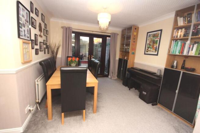 Lounge / Dining Room
