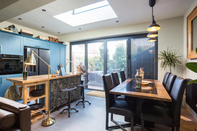 2 bed Detached for sale Image 4