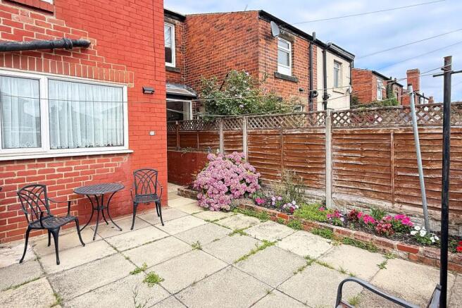 2 bed Terraced for sale Image 10