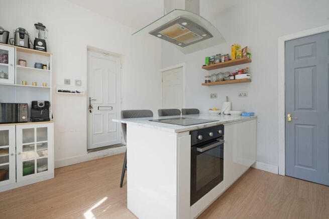 3 bed End of Terrace for sale Image 9