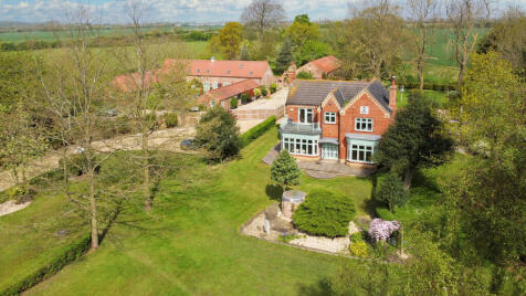 Beech Farm and Cottages, Station Road, Tetney DN36 5HX