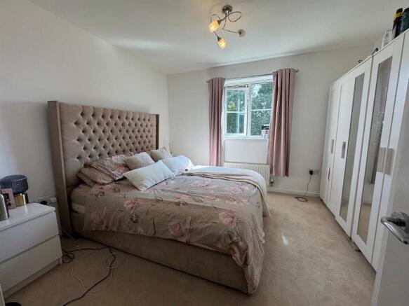 Double Bedroom 1