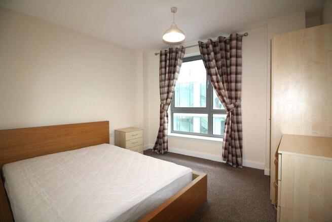 1 bed Apartment to rent Image 4