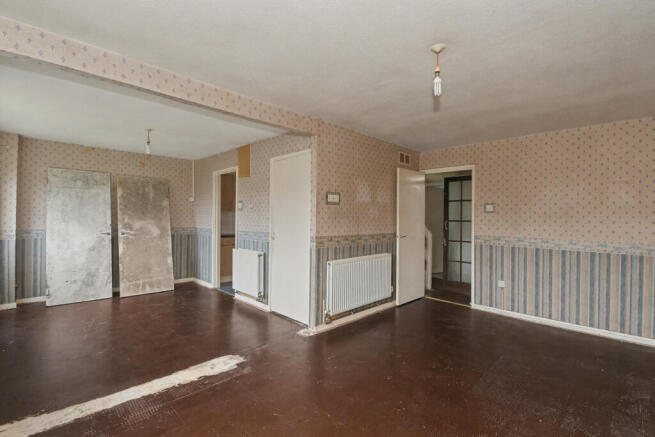 27 Highfield, Bracknell, RG12 8XD