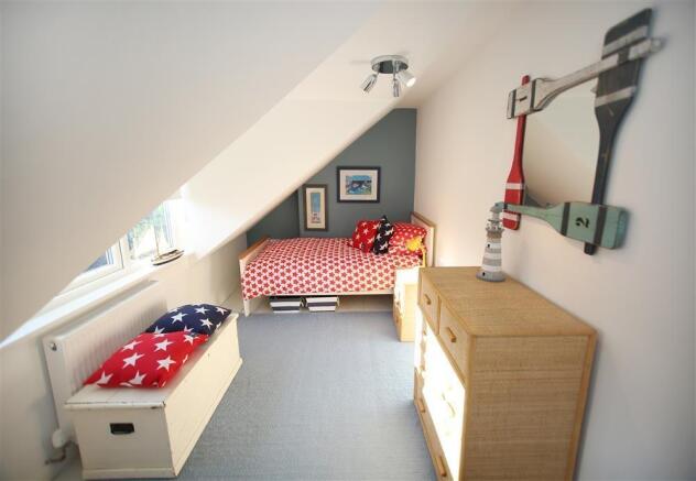 Top Sail Bedroom 3.jpg
