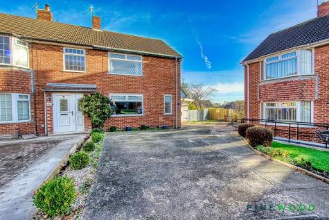 Kingswood Close, Chesterfield, Derbyshire S41