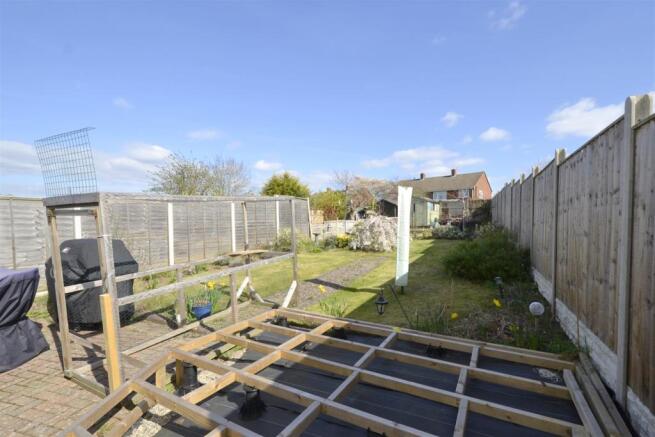 garden 1.jpg