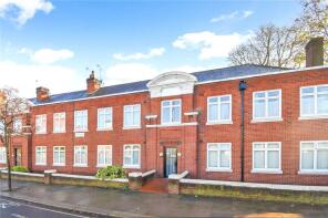 Flat 6, Grove Lodge, Cross Deep, Twickenham TW1 4QN