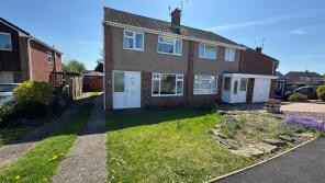8, Russet Close, Worcester WR2 6EL